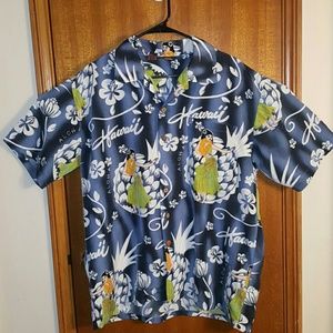 Roundy Bay Hawaiian shirt. Size large.